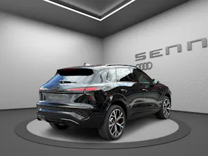 Audi Q3 SUV e-hybrid 200 kW S tronig