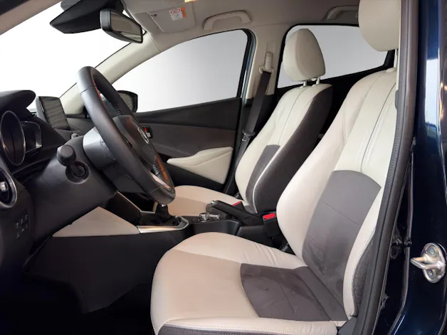 Mazda 2 G 90 MHD Revolution