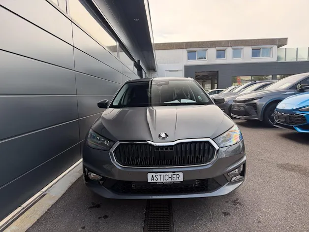 Škoda Fabia 1.0 TSI Selection DSG