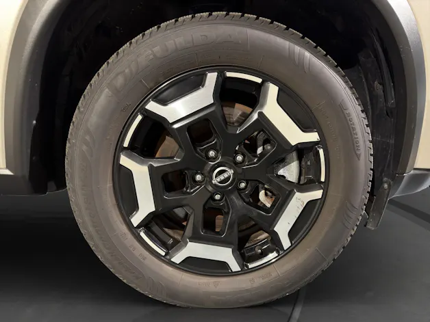 Nissan X-Trail 1.5 VC-T e-Power 4WD 7 Sitze N-Trek