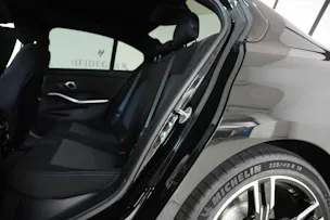 BMW 320d xDrive 48V Steptronic M Sport