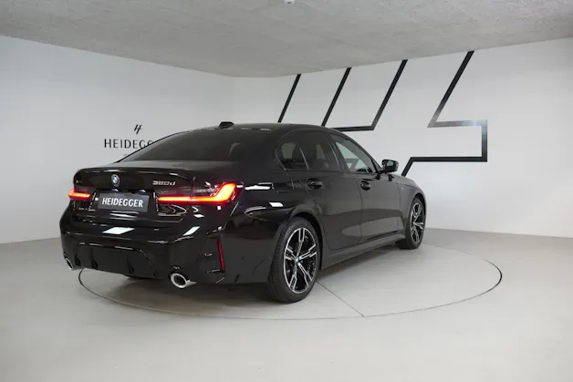 BMW 320d xDrive 48V Steptronic M Sport