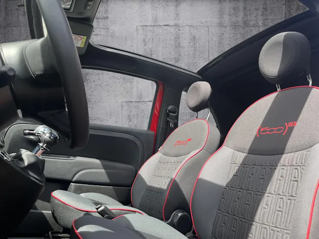 Fiat 500C 1.0 Hybrid Red