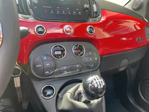 Fiat 500C 1.0 Hybrid Red
