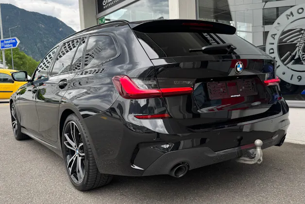 BMW 330d xDrive 48V Touring M Sport Steptronic