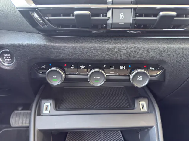Citroën C4 Electric Swiss Ed.