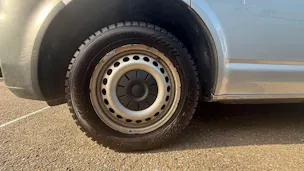 VW T6.1 2.0 TDI EINBAU-SCHRÄNKE 3200 KG!!!