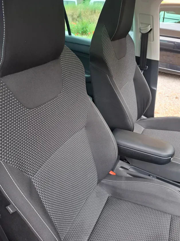 Škoda Rapid Spaceback 1.4 TSI Active DSG