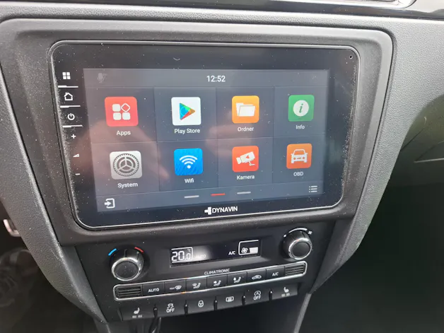 Škoda Rapid Spaceback 1.4 TSI Active DSG