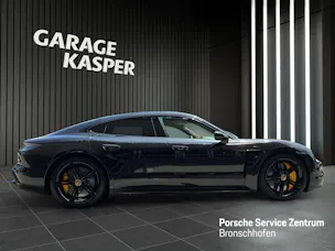 PORSCHE Taycan Turbo S