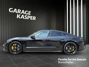 PORSCHE Taycan Turbo S