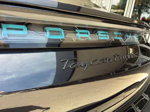 PORSCHE Taycan Turbo S