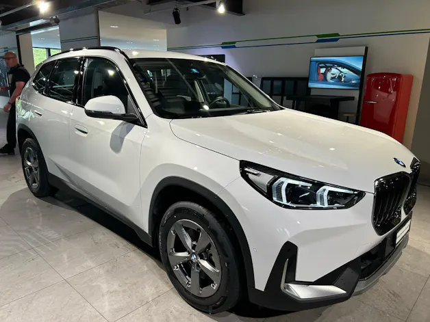 BMW X1 xDrive 23d 48V