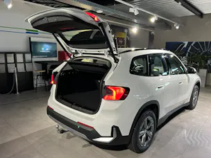 BMW X1 xDrive 23d 48V