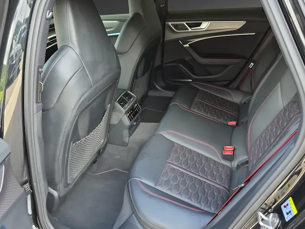 Audi RS6 Avant 4.0 TFSI V8 quattro