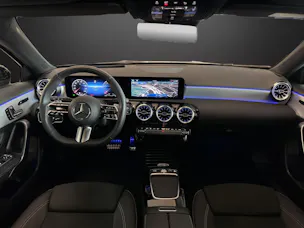 Mercedes-Benz A 200 7G-DCT
