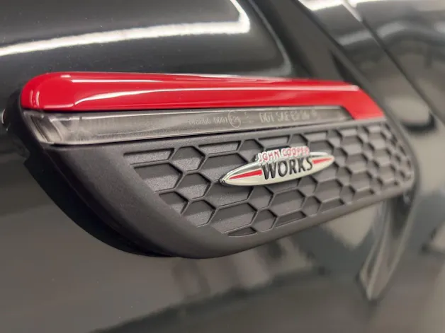 Mini Cabrio John Cooper Works