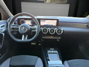 Mercedes-Benz A 180 d 8G-DCT