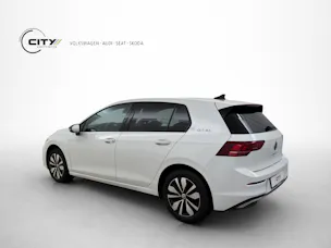 VW Golf 8 1.5 eTSI Goal DSG