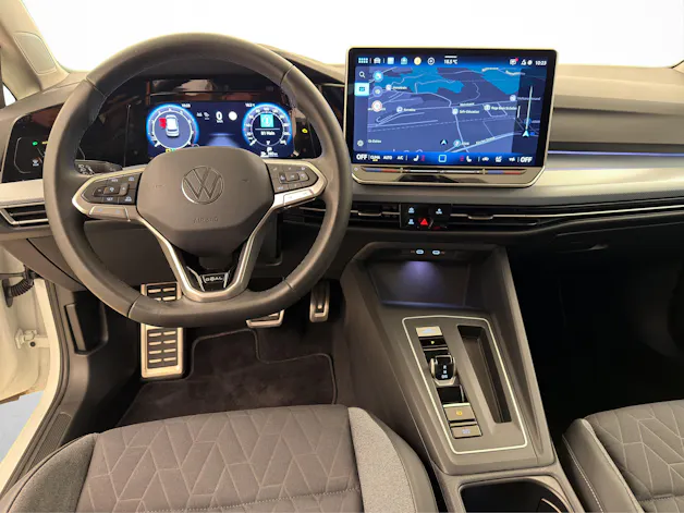 VW Golf 8 1.5 eTSI Goal DSG