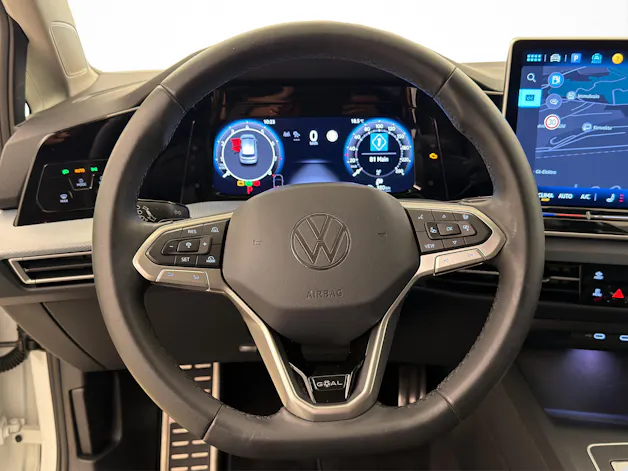 VW Golf 8 1.5 eTSI Goal DSG