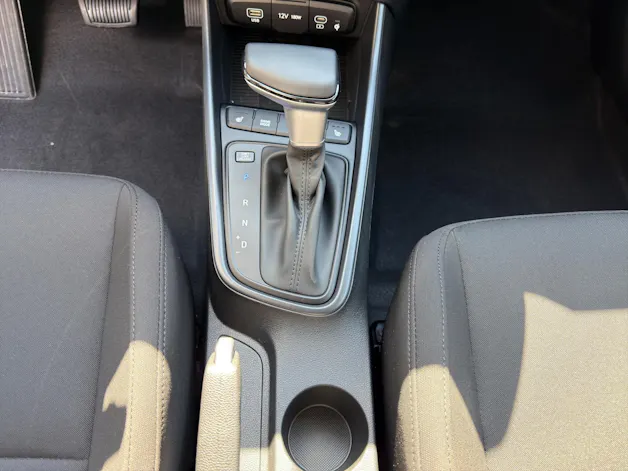 Hyundai i20 1.0 T-GDi Amplia DCT