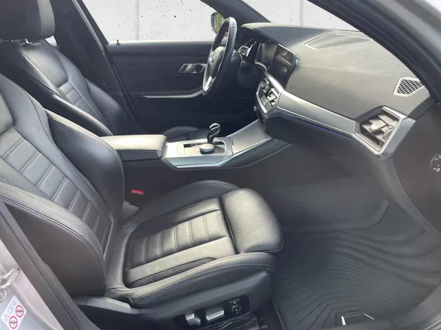 BMW 330d xDr. 48V Tour. Luxur