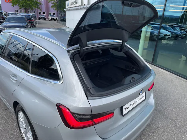 BMW 330d xDr. 48V Tour. Luxur