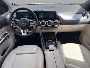 Mercedes-Benz GLA 250e Progressive 8G-DCT