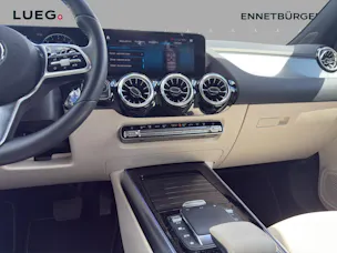 Mercedes-Benz GLA 250e Progressive 8G-DCT