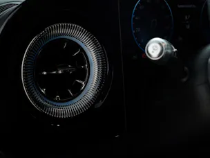 Mercedes-Benz GLB 220 4Matic 8G-Tronic