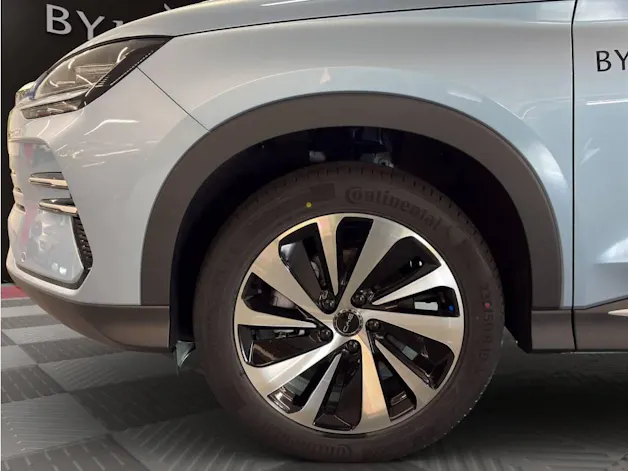BYD Seal U DM-i Design AWD