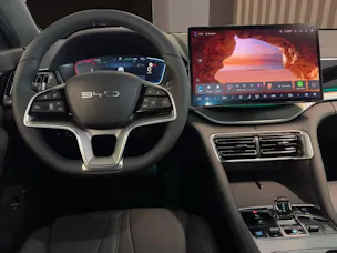 BYD Seal U DM-i Design AWD