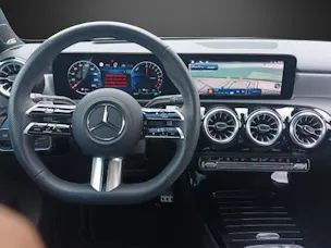 Mercedes-Benz A 250 e EQ Star 8G-DCT
