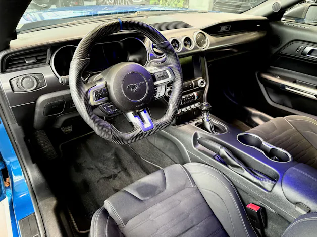 Ford Mustang Fastback 5.0 V8 Mach 1