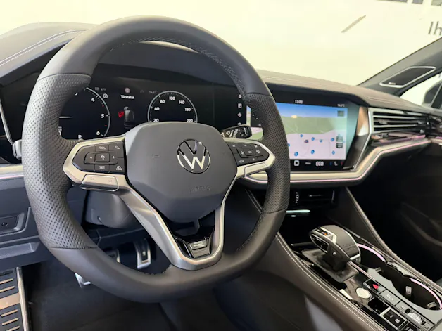 VW Touareg 3.0 TDI R-Line Final Edition Tiptronic