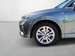 Audi Q3 35 TFSI S line Attraction S-tronic