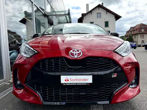 Toyota Yaris 1.5 GR Sport e-CVT