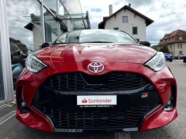 Toyota Yaris 1.5 GR Sport e-CVT