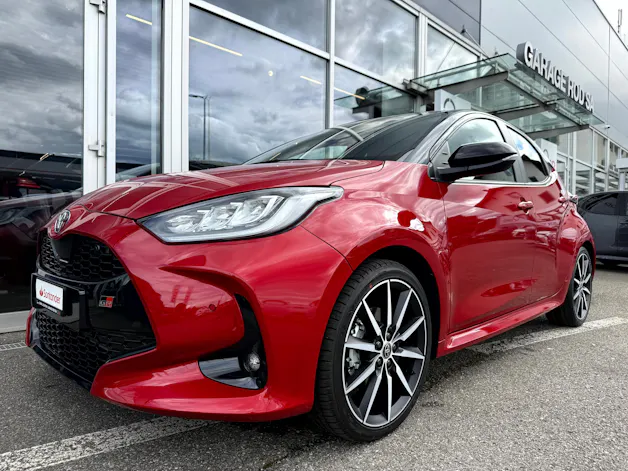 Toyota Yaris 1.5 GR Sport e-CVT