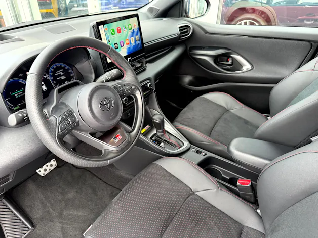 Toyota Yaris 1.5 GR Sport e-CVT