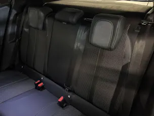 Peugeot 2008 1.2 PureTech GT EAT8