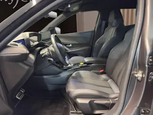 Peugeot 2008 1.2 PureTech GT EAT8