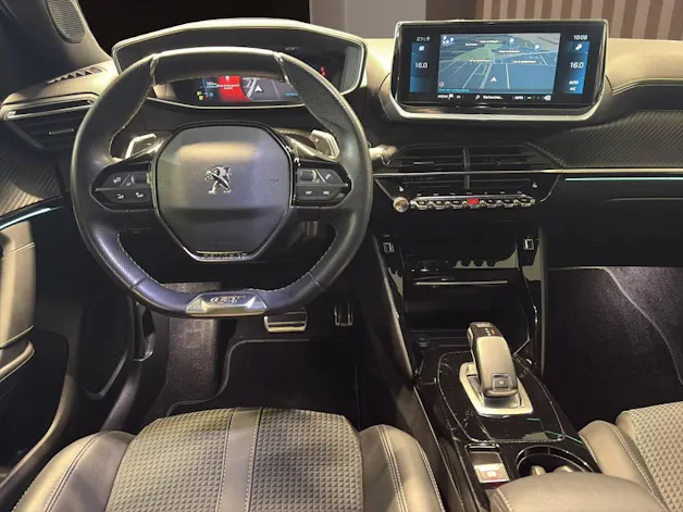 Peugeot 2008 1.2 PureTech GT EAT8
