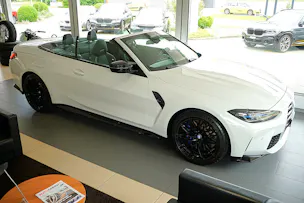 BMW M4 Cabrio Competition M xDrive