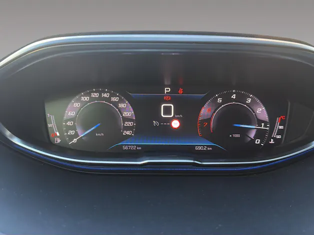 Peugeot 5008 1.2 Pure Tech Allure Pack EAT8