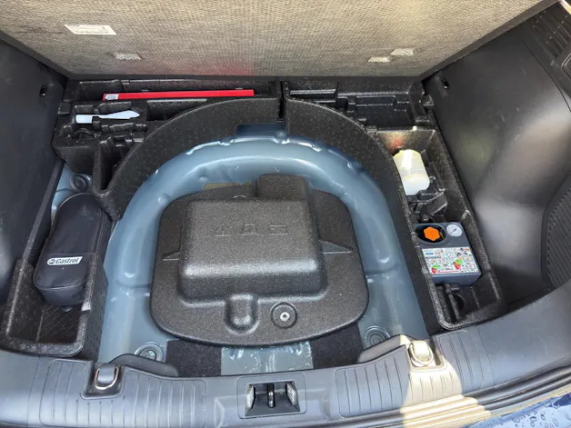 Ford Kuga 2.5 Hybrid Cool & Connect 4x4