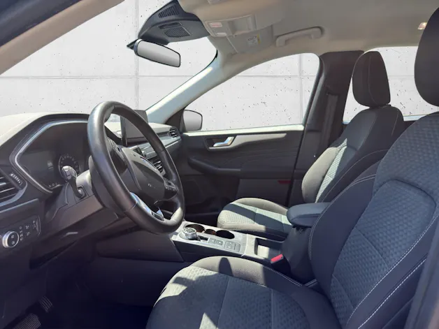 Ford Kuga 2.5 Hybrid Cool & Connect 4x4