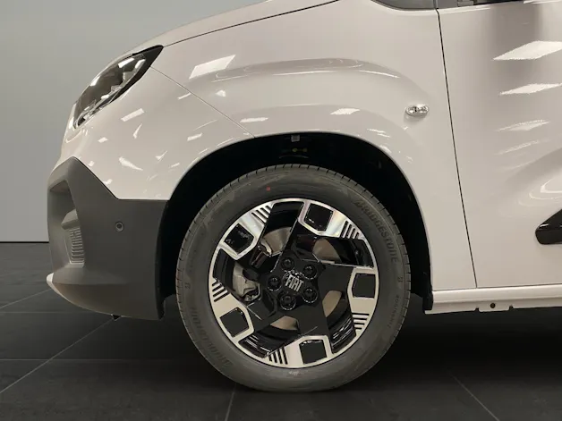 Fiat QUBO L 1.5 TD La Prima 7