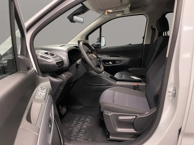 Fiat QUBO L 1.5 TD La Prima 7